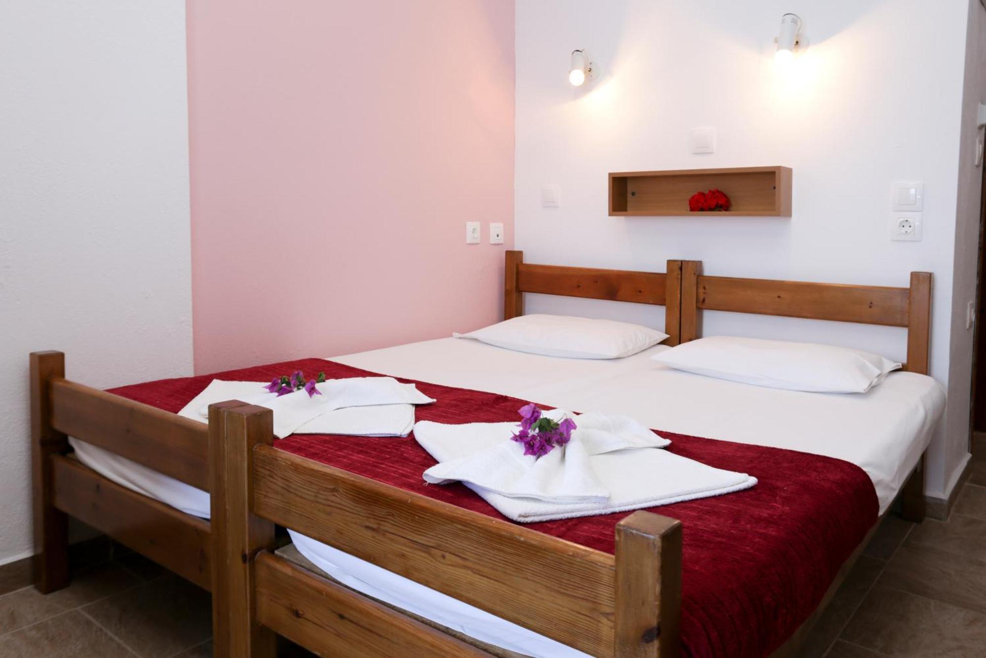 Sunset Studios Скала-Маріон Номер фото